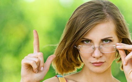 Signs Your Woman is Manipulative