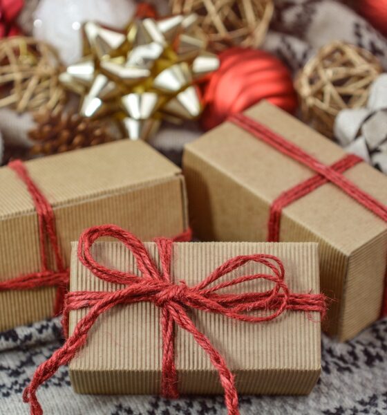 Valentine's Day Gifts that Say 'I Miss You' for Your Long Distance Partner